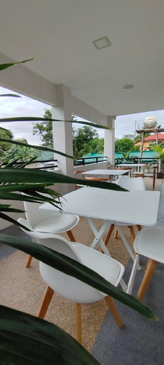 Food & Drinks, JPRIME TRAVELLER'S LODGE, Alcala