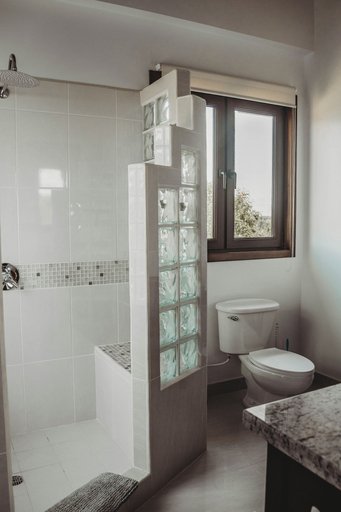 Bathroom, Summer Breeze