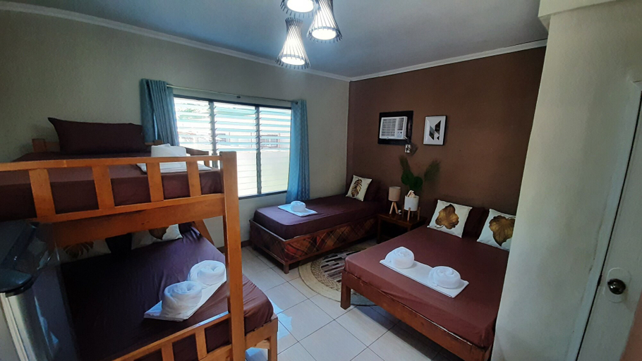 Bedroom 3, On Board Panglao Beach Hostel and Resort, Panglao