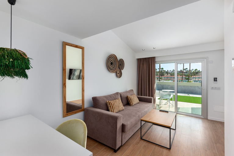 Bedroom 3, Kumara Serenoa by Lopesan Hotels, Las Palmas