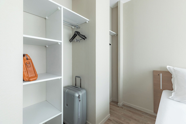 Bedroom 3, Appart'City Classic Bordeaux Centre, Gironde