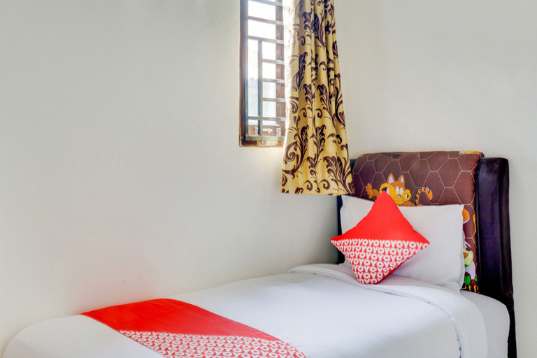Bedroom 2, OYO 3015 Galliano Homestay Syariah, Bukittinggi
