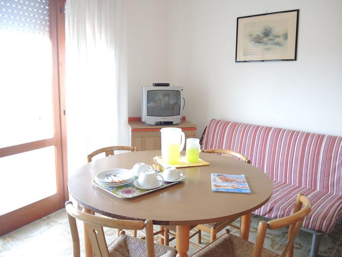 Others 4, Wonderful Two-Room Flat with Balcony - By Beahost Rentals, Venezia