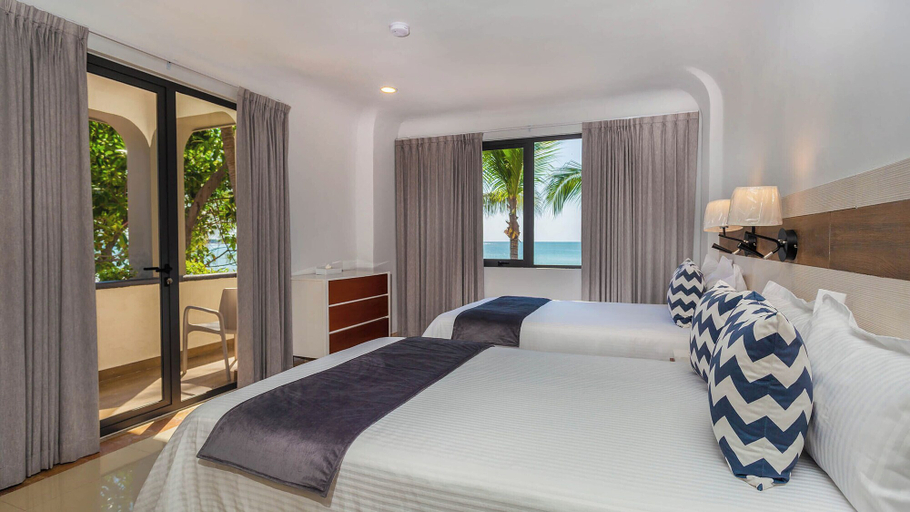 Bedroom 3, Luna Palace Hotel and Suites, Mazatlán