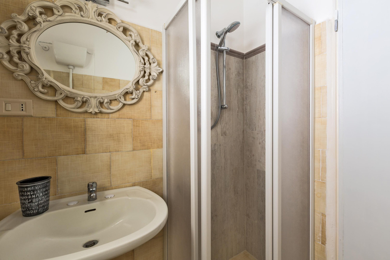 Bathroom 4, 3490 Villetta Boschetto by Barbarhouse, Taranto