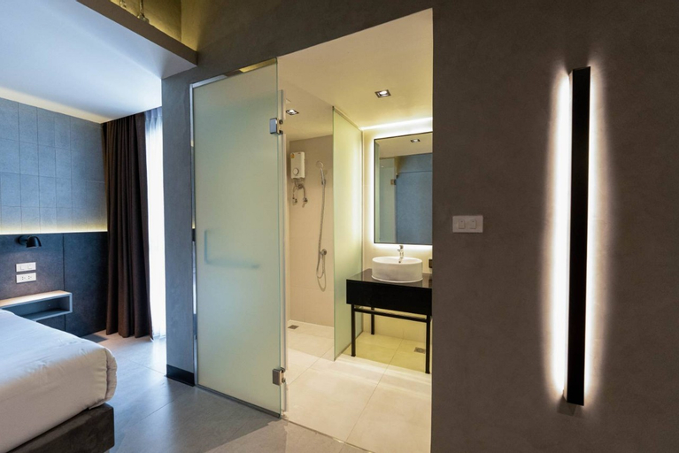 Bedroom 16
