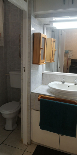 Bathroom 4, 106 Umdloti Resort, eThekwini