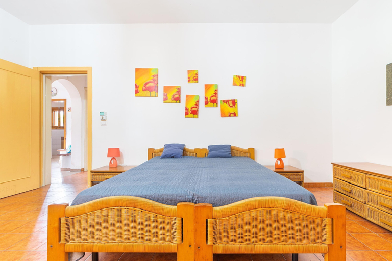 Bedroom 2, 3345 DCB Trilocale by Barbarhouse, Lecce