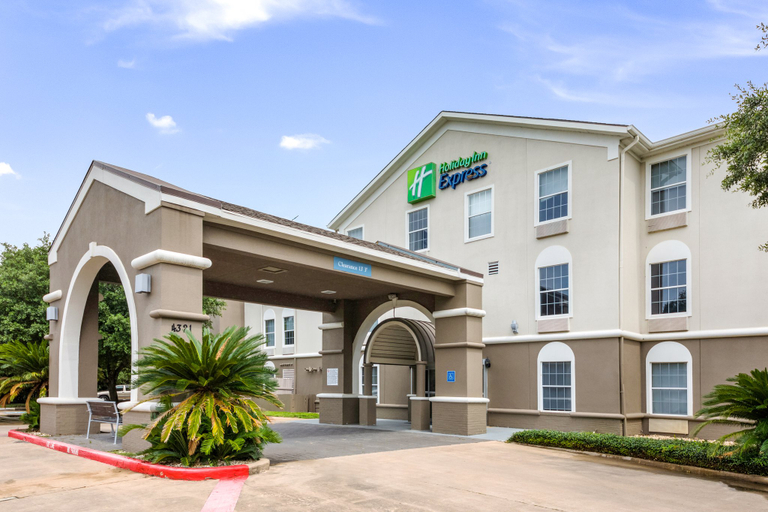 Exterior & Views 5, Holiday Inn Express & Suites COLUMBUS by IHG, Colorado
