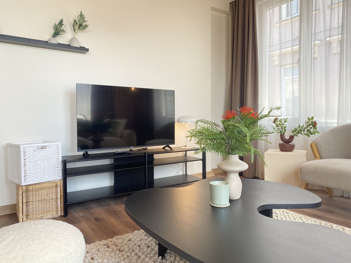 Room 5, Flat w City View Near Galata Tower in Istiklal Ave, Beyoğlu