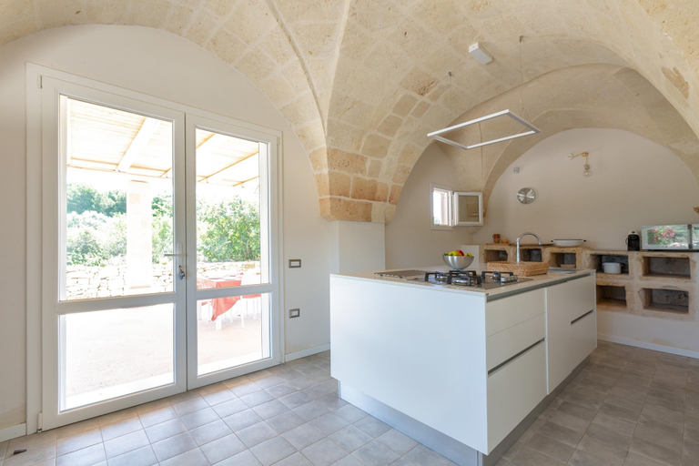 Others 5, 3554 Villa Truni by Perle di Puglia, Taranto