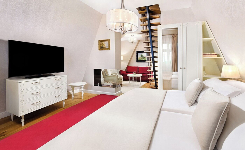 Bedroom 3, Hotel Lomnica, Poprad