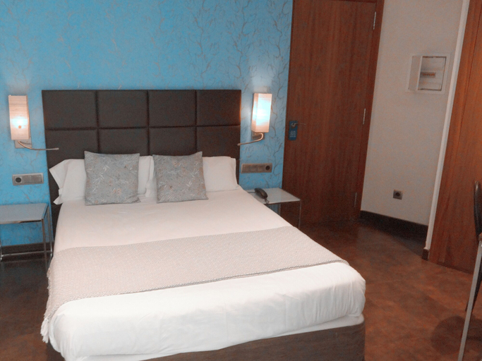 Bedroom 4, Hotel Lloret Ramblas, Barcelona