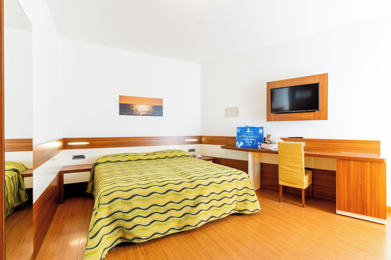 Bedroom 3, Hotel Maregolf, Venezia