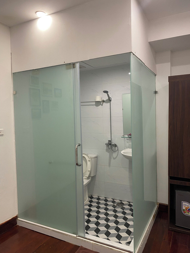Bathroom 3, Hanoi Little Hotel, Hoàn Kiếm