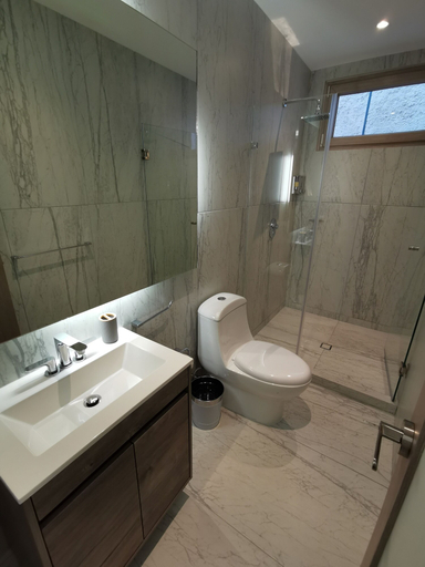 Bathroom 4, Casa Fontana Suites, Mexico City