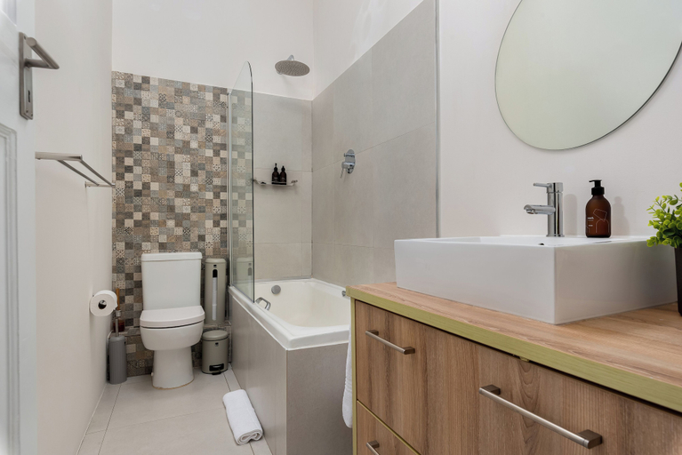 Bathroom, 19 Union Street, City of Cape Town