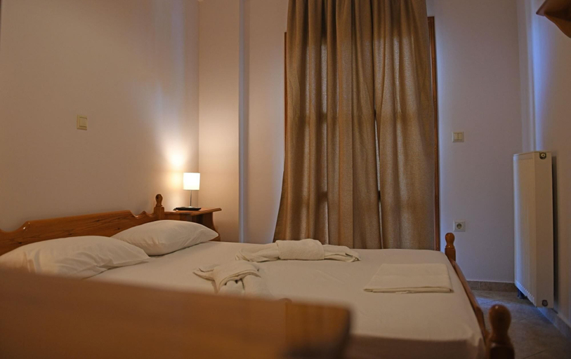 Room 3, Nikos Apartments A8 in Gialiskari, North Aegean