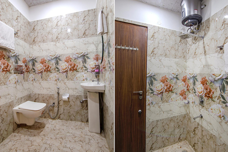 Bathroom 4, Fabhotel Meridian Inn, Chandigarh