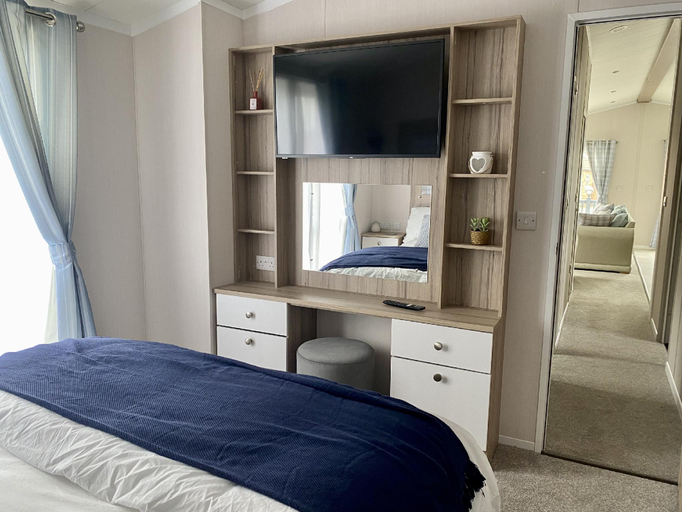 Bedroom 2, Holidays with TLC at Cherry Lea Park, Lincolnshire