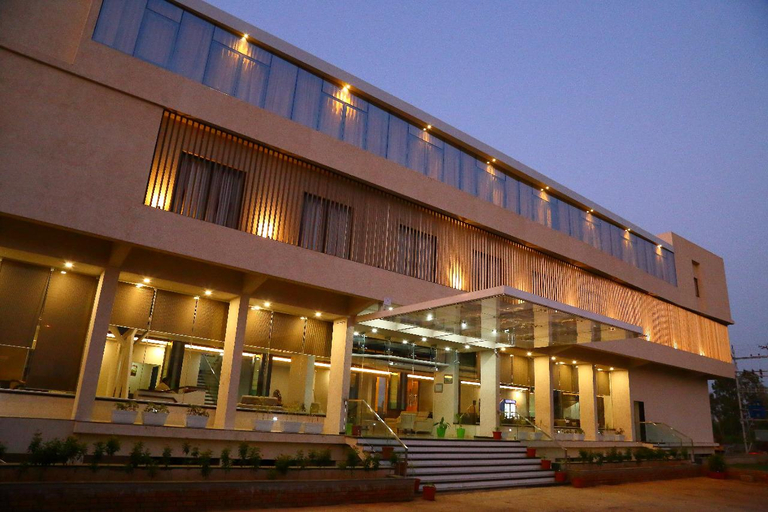 Others 4, Hotel Triveni Admapur , Kolhapur