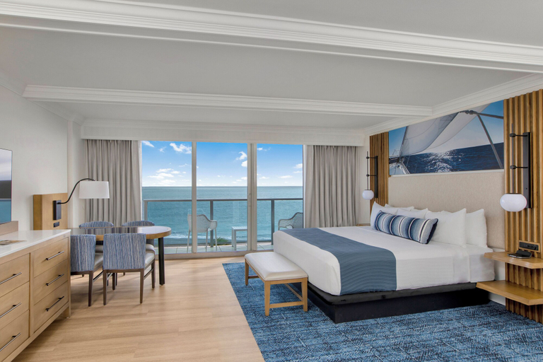Bedroom 4, Jupiter Beach Resort & Spa, Palm Beach