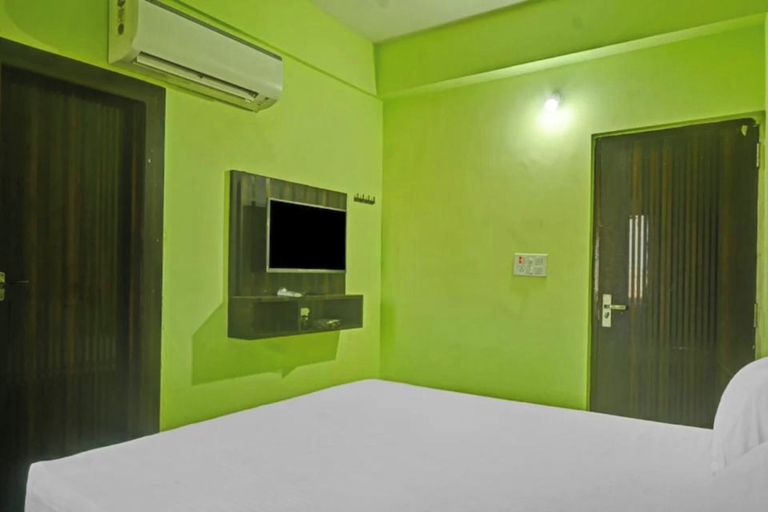 Bedroom 2, Goroomgo Tulsi Aangan Patna, Patna