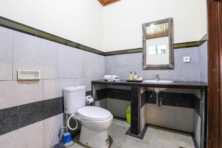 Bathroom 3