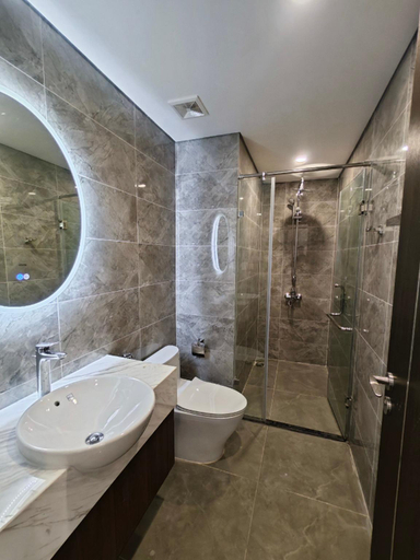 Bathroom, Am cung, hien dai, tien nghi!, Hồng Bàng
