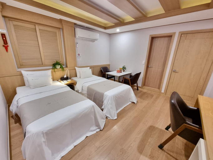 Bedroom 2, Lex Tourist Hotel, Gangnam
