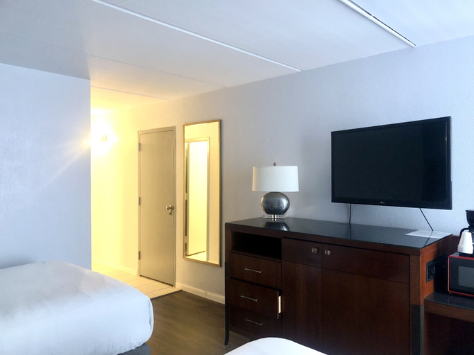 Bedroom 3, The Grand Hotel Spindletop, Jefferson