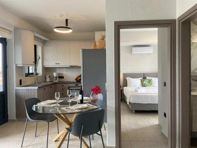 Others 5, MOSSA CITY APARTMENTS, Crete