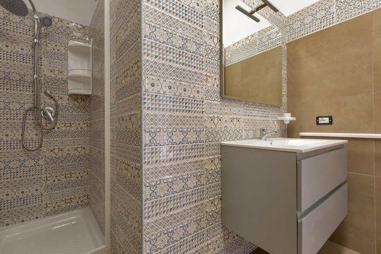 Bathroom 4, 3506 Villa Althea by Barbarhouse, Taranto
