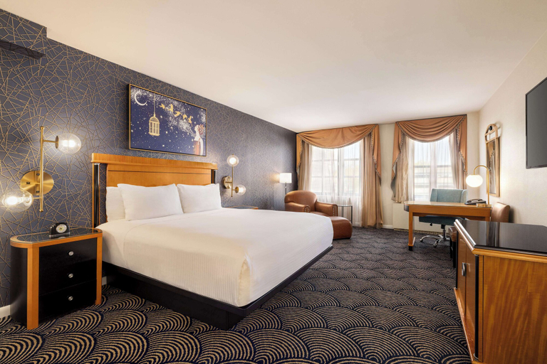 Bedroom 2, Inn at Great Neck, WorldHotels Crafted, Nassau
