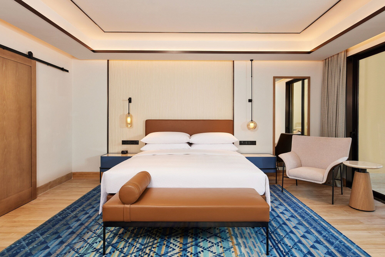 Bedroom 2, Four Points By Sheraton Hainan, Qiongzhong, Hainan