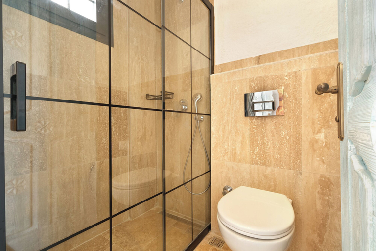 Bathroom 5, Armel Alacati, Çeşme