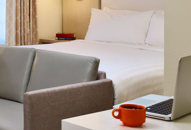Bedroom 4, Sonesta ES Suites Houston Galleria, Houston