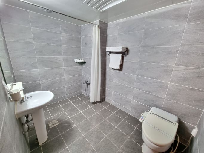 Bathroom 4, Lex Tourist Hotel, Gangnam