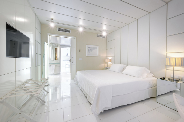 Bedroom 3, Hotel Nelva, Murcia