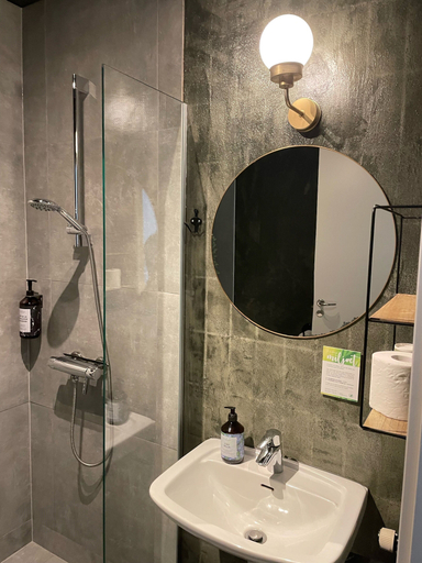 Bathroom 5, Hotel Gammel Havn - Good Night Sleep Tight, Fredericia