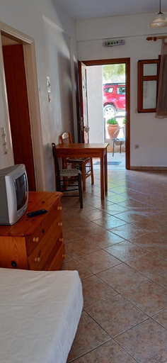 Room 2, Nikos Apartments A5 in Gialiskari, North Aegean