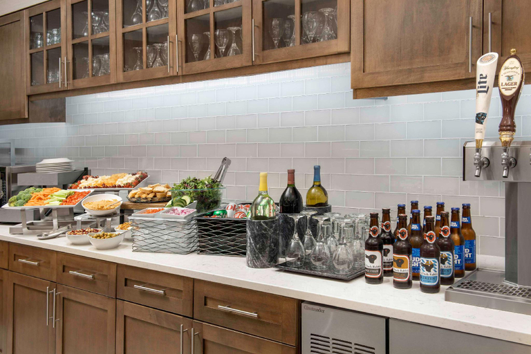 Food & Drinks 3, Homewood Suites by Hilton Greenville, Pitt