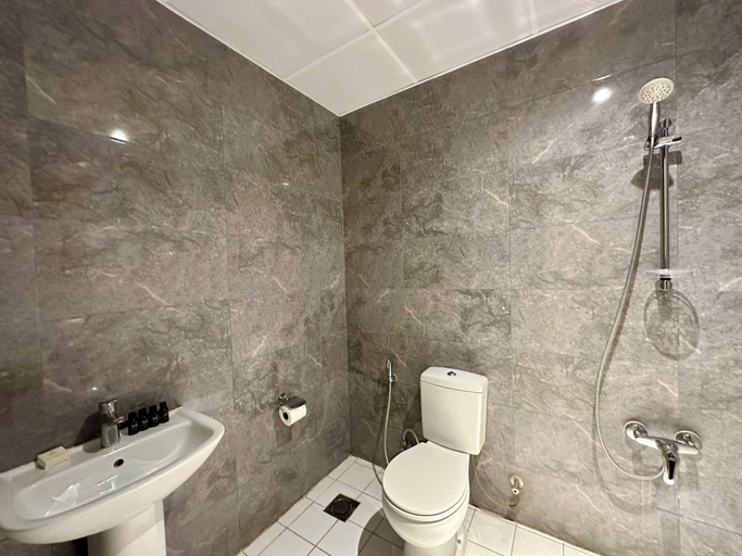 Bathroom 2, Lux BnB I Amna Tower I Sky Line Views, Dubai