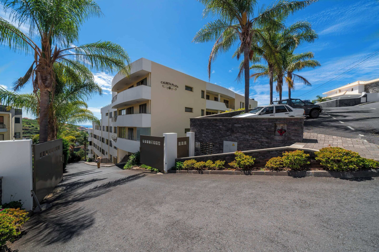 Exterior & Views 2, Pool and sea View - Calheta Victory View, Calheta