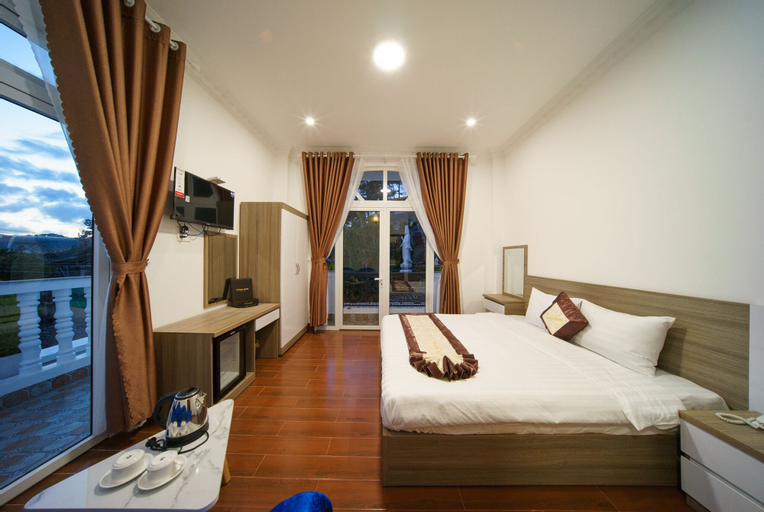 Bedroom 15