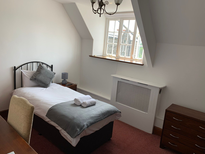 Bedroom 2, The Bull Hotel, Anglesey