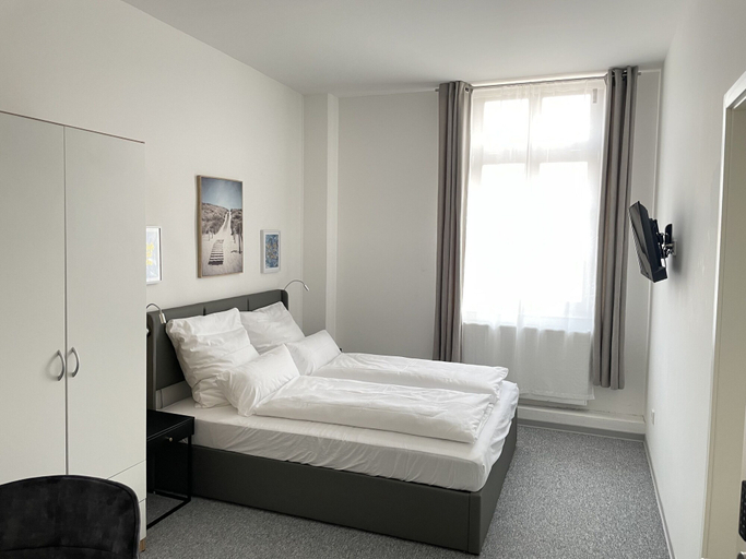 Bedroom 3, Hotel am Bahnhof Ditzingen, Ludwigsburg