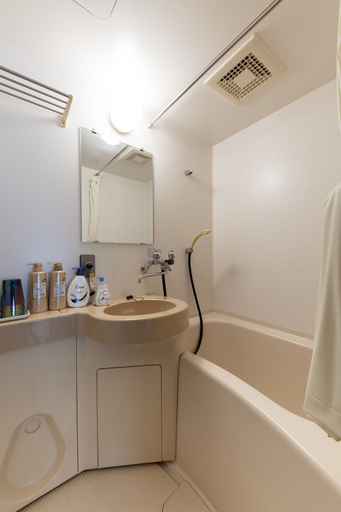 Bathroom 4, Few Days Condominium 205, Sapporo