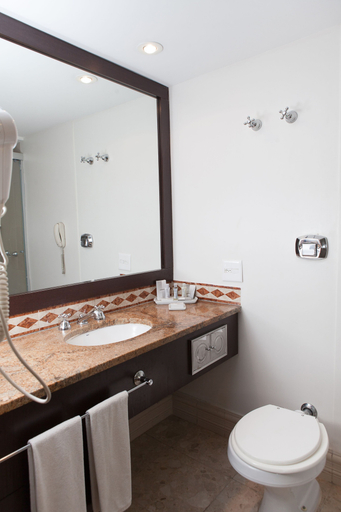 Bathroom 5, Othon Palace Copacabana Rio, Rio de Janeiro