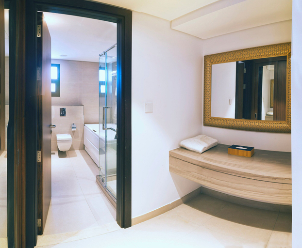 Bathroom 5, Boulevard hotel, Seeb